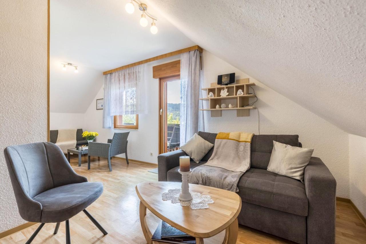 Ferienwohnung Haus Am Wald Messstetten Kültér fotó